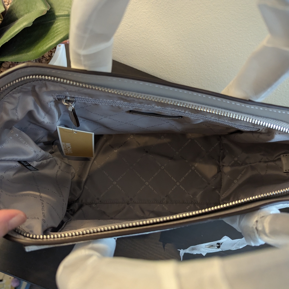 Michael Kors Avril White and Gray Satchel - Picture 5 of 5